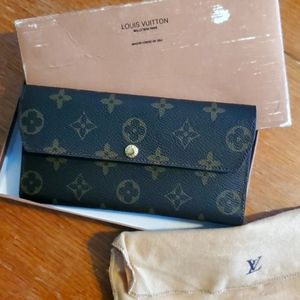 Louis Vuitton monogram card holder